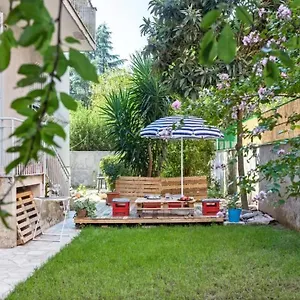  Bed & Breakfast Clochart