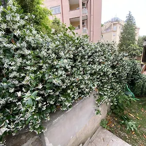  Casa vacanze Garden House - Casa Con Giardino Privato